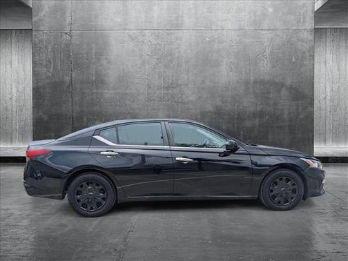 2020 Nissan Altima S FWD