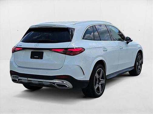 2023 Mercedes-Benz GLC 300 Base