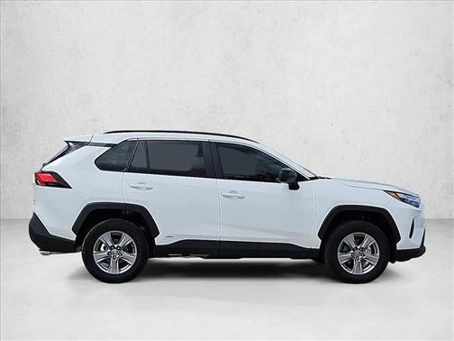 Ice Cap 2025 Toyota RAV4 Hybrid LE