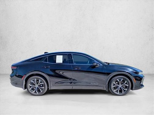 2024 Toyota Crown XLE