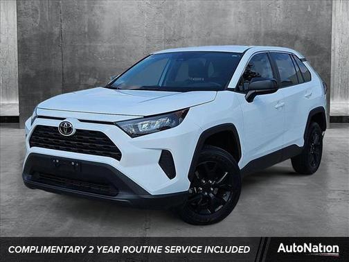 2022 Toyota RAV4 LE