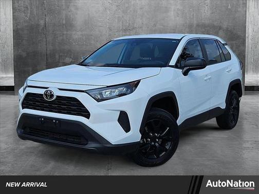 2022 Toyota RAV4 LE