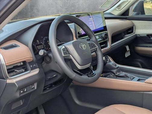 2025 Toyota Grand Highlander Platinum