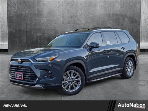 2025 Toyota Grand Highlander Platinum