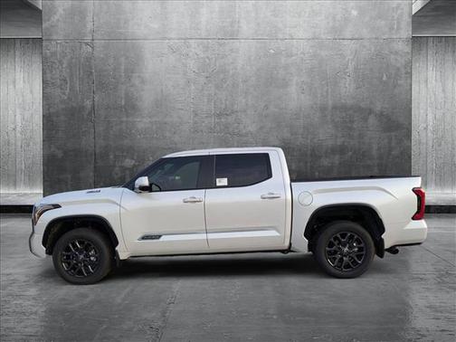 2025 Toyota Tundra Hybrid Platinum