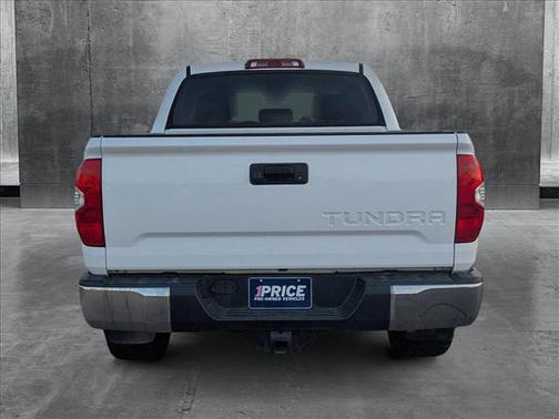 2018 Toyota Tundra SR5