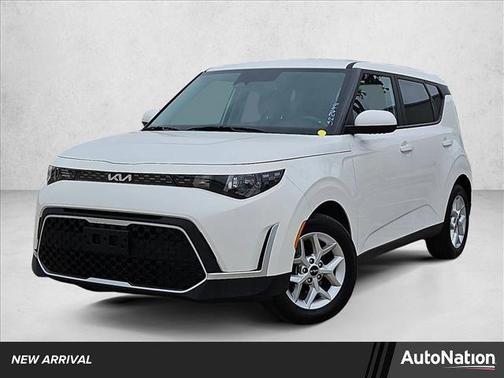 2024 Kia Soul LX