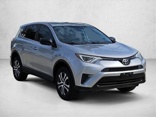 Silver Sky Metallic 2018 Toyota RAV4 LE
