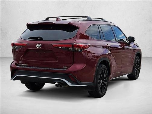 Ruby Flare Pearl 2023 Toyota Highlander XSE