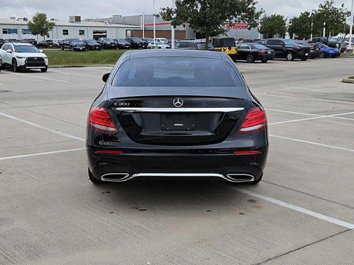 2019 Mercedes-Benz E-Class E 300