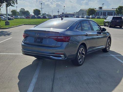 2023 Volkswagen Jetta 1.5T SEL