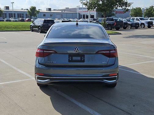2023 Volkswagen Jetta 1.5T SEL