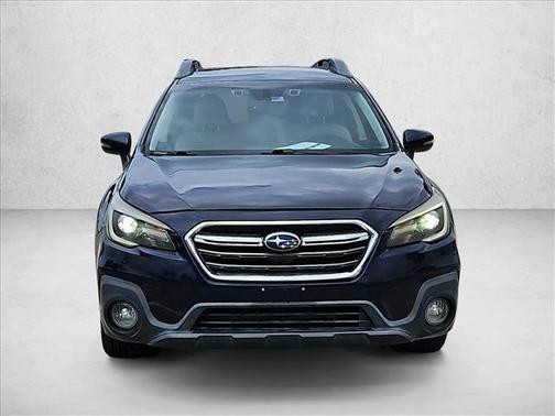 Dark Blue Pearl 2018 Subaru Outback 3.6R Limited