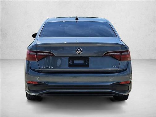 Platinum Gray Meta 2024 Volkswagen Jetta 1.5T SE