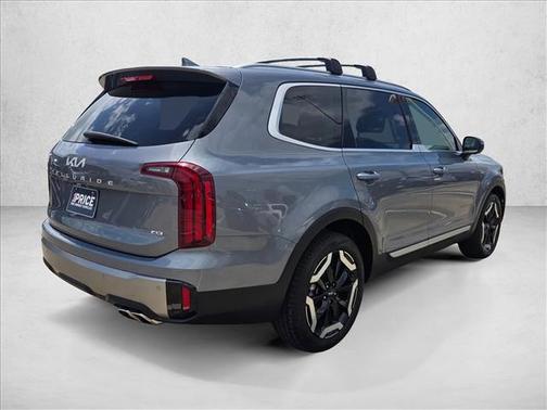 Everlasting Silver 2025 Kia Telluride S