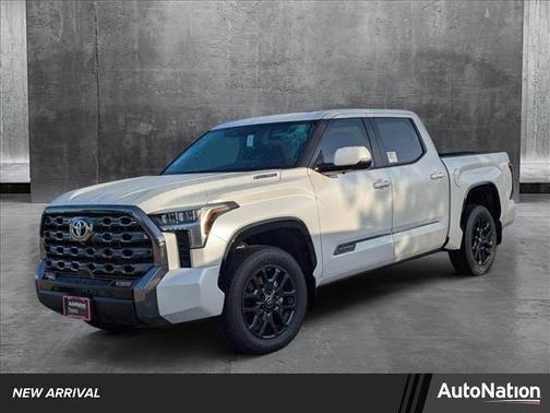 2025 Toyota Tundra Hybrid Platinum