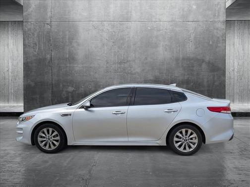 2017 Kia Optima EX
