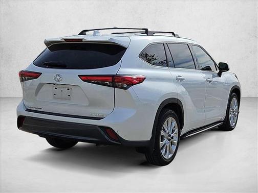 2023 Toyota Highlander Limited