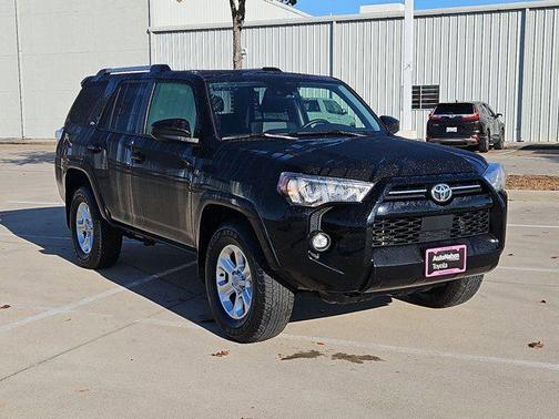 2024 Toyota 4Runner SR5
