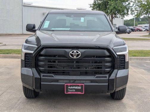 2025 Toyota Tundra SR