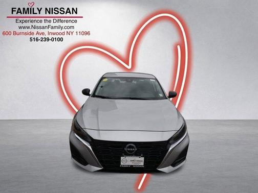 Brilliant Silver Metallic 2025 Nissan Altima S