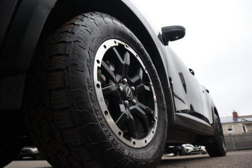 Black 2024 Nissan Pathfinder Rock Creek
