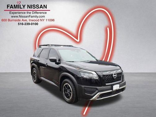 Black 2024 Nissan Pathfinder Rock Creek