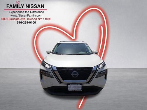 White 2023 Nissan Rogue SV