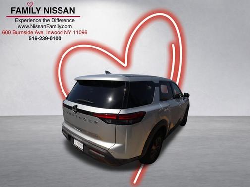 Brilliant Silver Metallic 2022 Nissan Pathfinder S