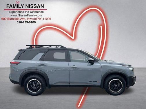 2t Gry Blk Roof 2024 Nissan Pathfinder Rock Creek