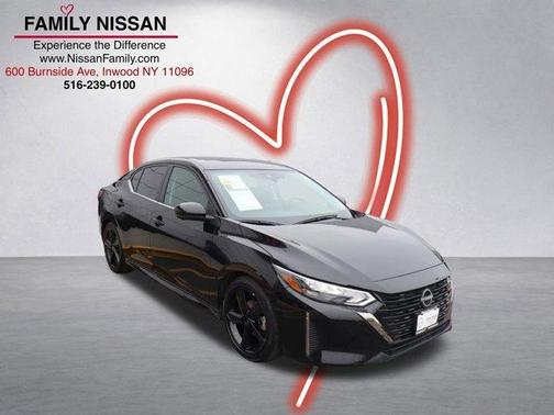 Black 2024 Nissan Sentra SR
