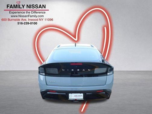 Boulder Gray Metallic 2026 Nissan Leaf PLATINUM+