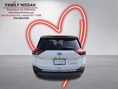 White 2021 Nissan Rogue SV