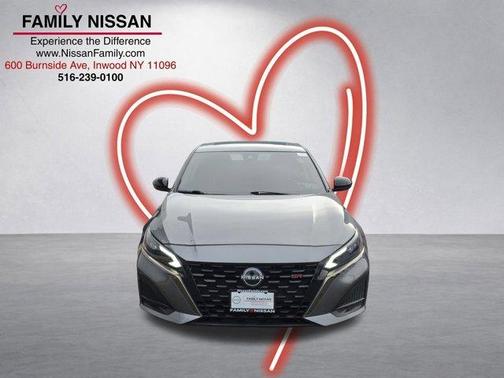 Gun Metallic 2024 Nissan Altima 2.5 SR
