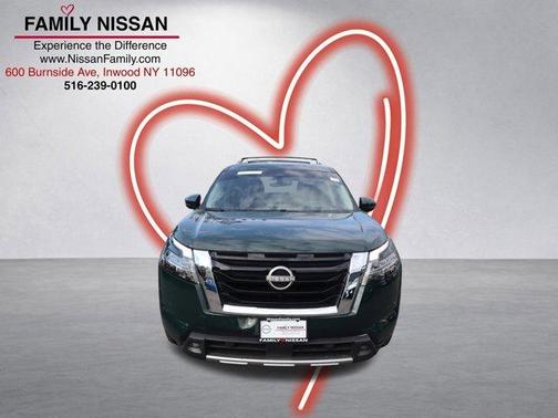 Obsidian Green 2023 Nissan Pathfinder SL