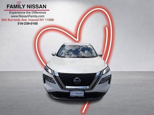 White 2023 Nissan Rogue SV