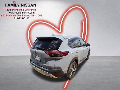 Boulder Gray Pearl 2023 Nissan Rogue Platinum