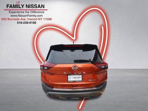 2 Tone Orange / Black 2023 Nissan Rogue SL