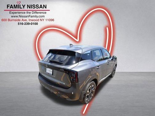 Gun Metallic 2025 Nissan Kicks SR