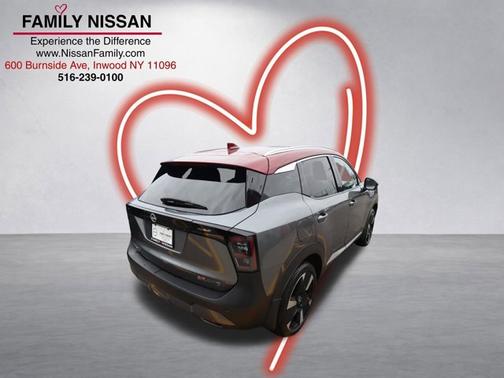 Gun Metallic 2025 Nissan Kicks SR