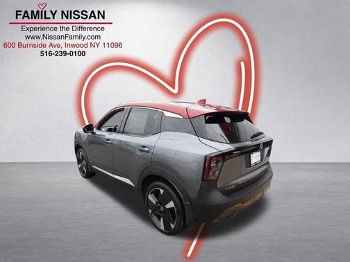 Gun Metallic 2025 Nissan Kicks SR