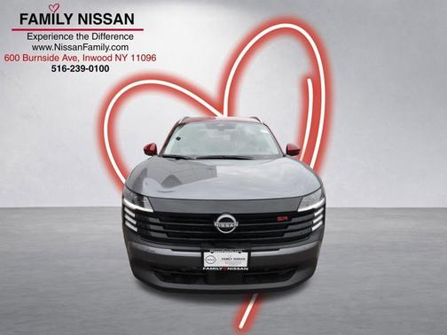 Gun Metallic 2025 Nissan Kicks SR