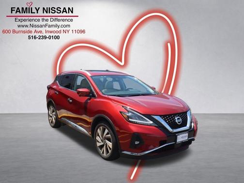 Red 2019 Nissan Murano SL