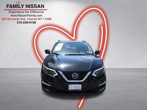 Magnetic Black 2022 Nissan Rogue Sport SL