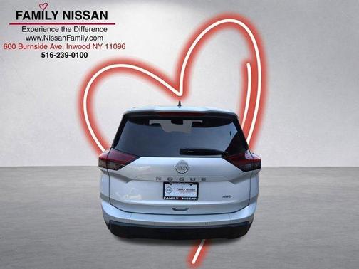 Brilliant Silver Metallic 2025 Nissan Rogue S