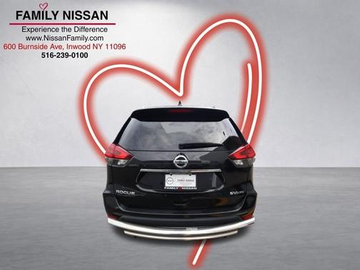 Magnetic Black 2018 Nissan Rogue SV