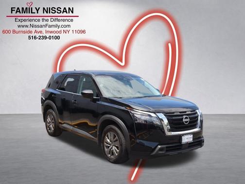 Black 2024 Nissan Pathfinder S