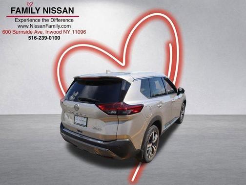 Champagne Silver 2023 Nissan Rogue SL