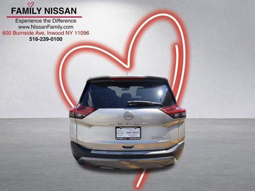Champagne Silver 2023 Nissan Rogue SL