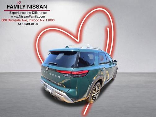 Obsidian Green 2023 Nissan Pathfinder Platinum